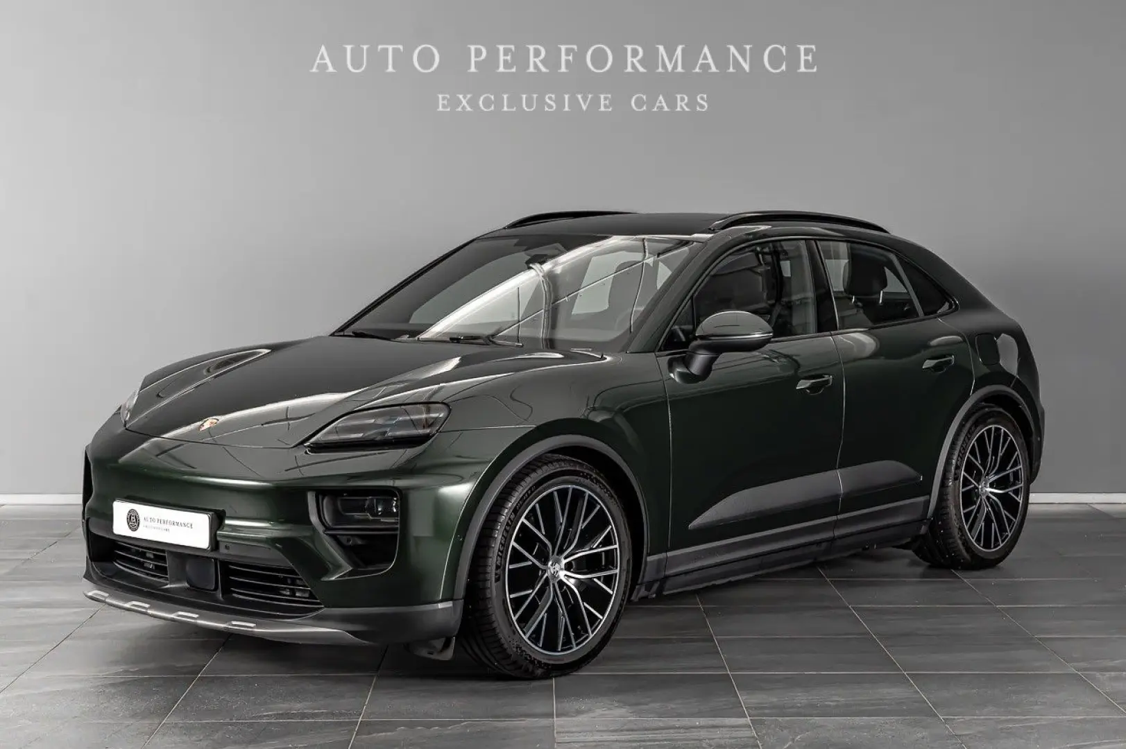 Macan Electric Towbar *NET-EXPORT* €70.600