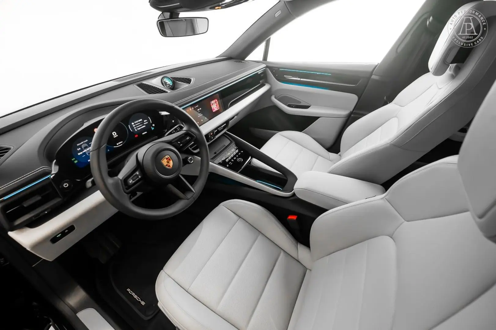 Macan Electric Bose 340hp *NET-EXPORT* €69.900