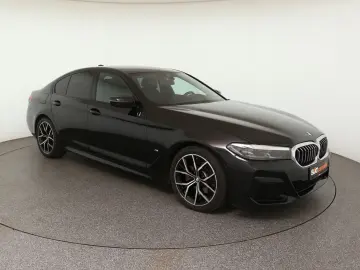 520d M Sport Glasdach PAs 360  LEDer el.Sitz 19