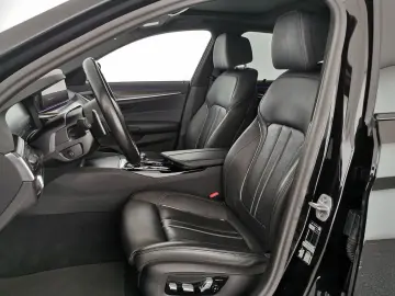520d M Sport Glasdach|PAs+360°|LEDer|el.Sitz|19