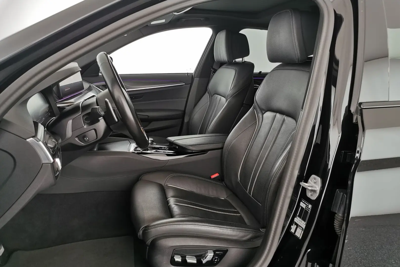 520d M Sport Glasdach|PAs+360°|LEDer|el.Sitz|19