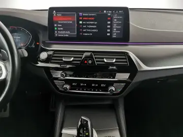 520d M Sport Glasdach|PAs+360°|LEDer|el.Sitz|19