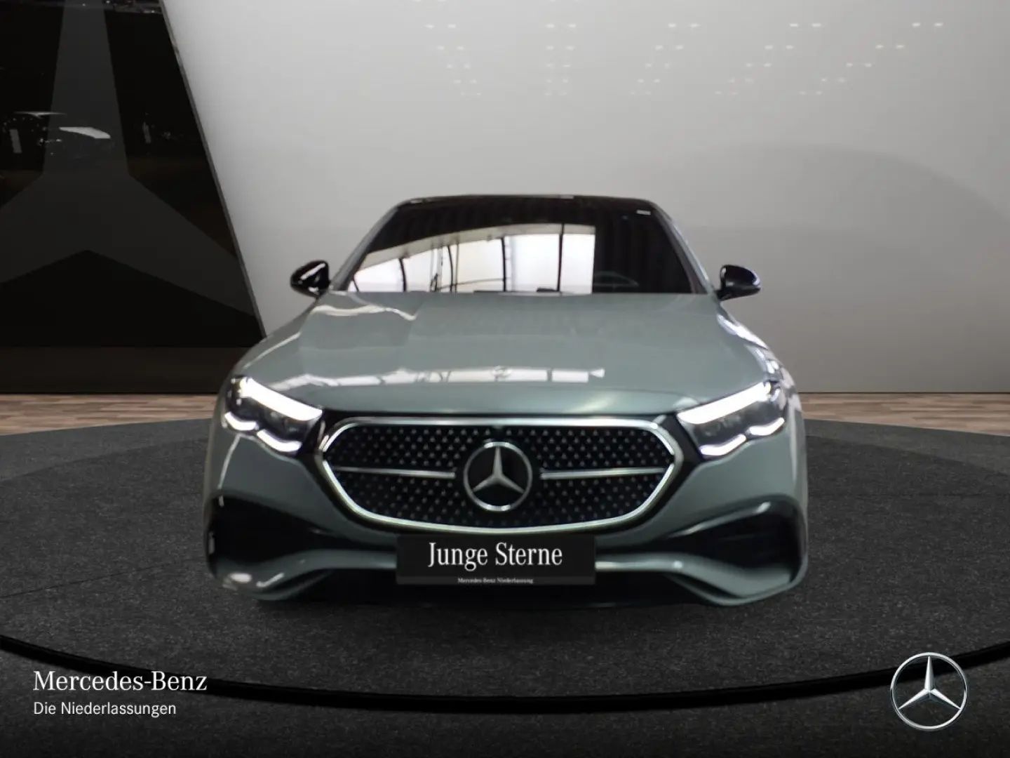 E 300 de 4M AMG Prem+/PANO/AHK/HUD/NIGHT/HA-L/