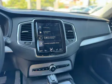 Volvo XC 90 D5 AWD Momentum
