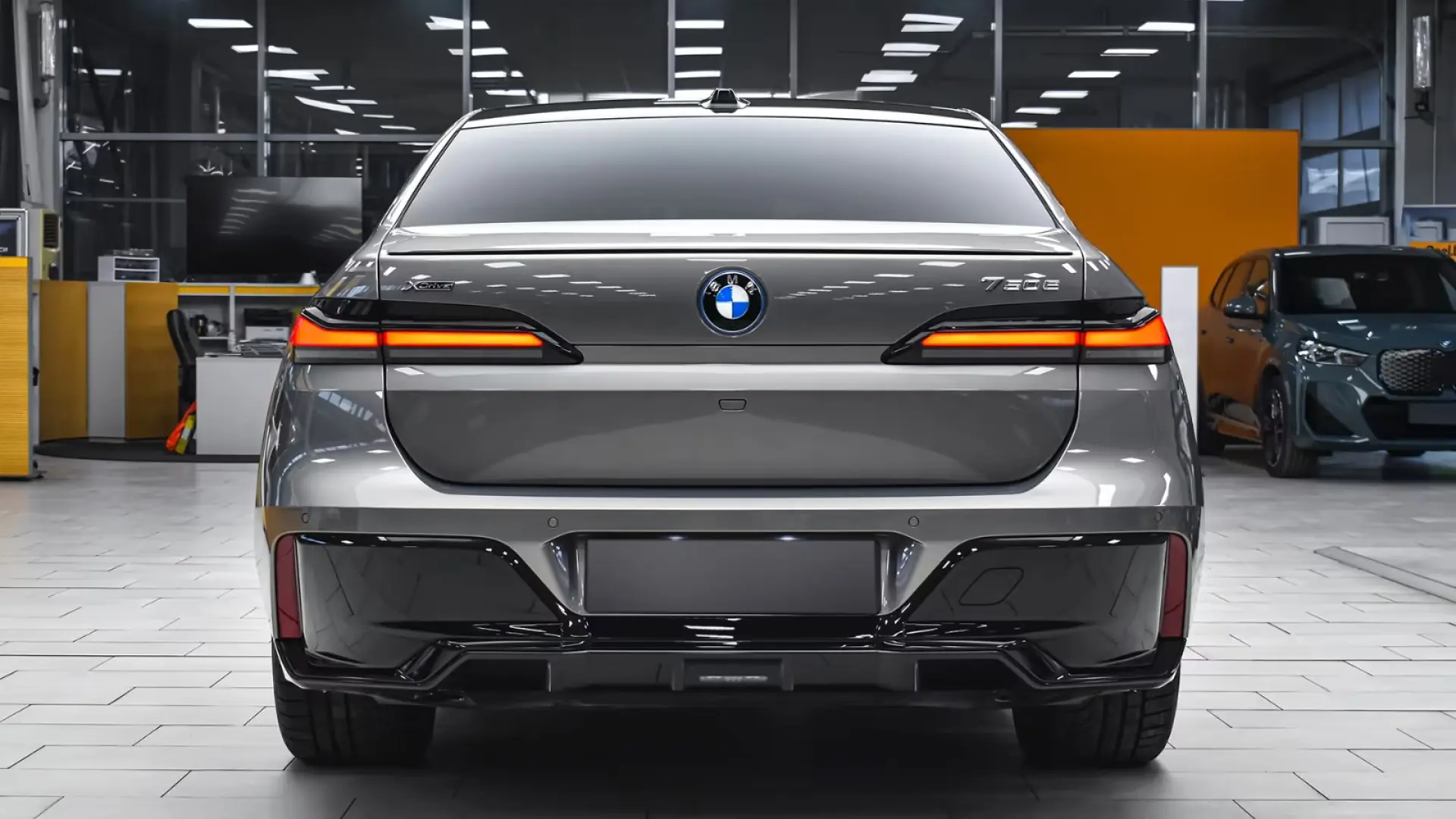 BMW 750 e xDrive M Sport Plug-in Hybrid Sport