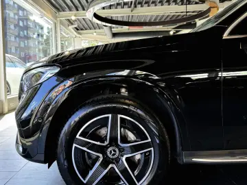 GLC 300 e 4M *AMG-Line*Trittbretter*RFK*19