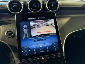 GLC 300 e 4M *AMG-Line*Trittbretter*RFK*19