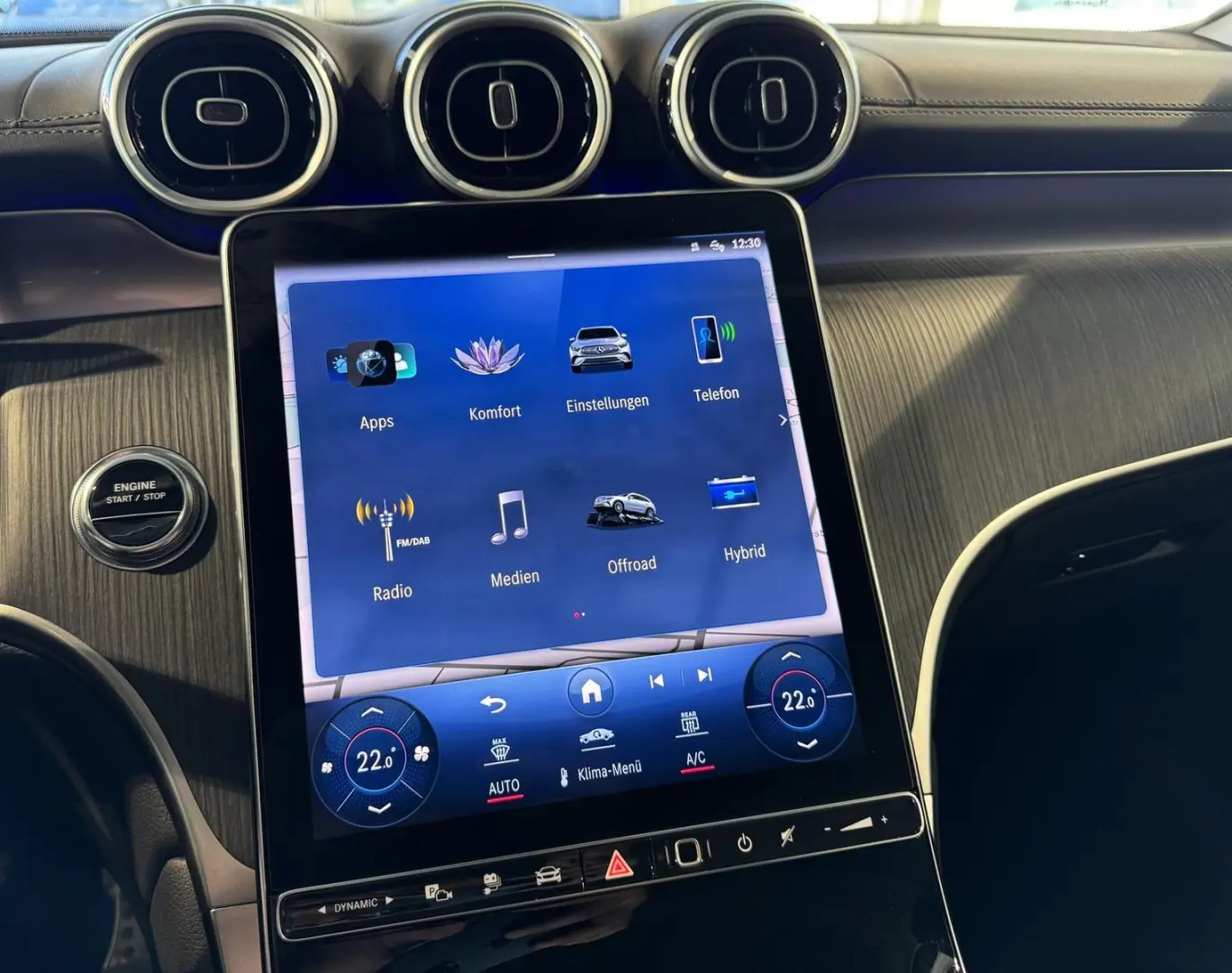 GLC 300 e 4M *AMG-Line*Trittbretter*RFK*19