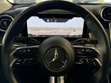 GLC 300 e 4M *AMG-Line*Trittbretter*RFK*19