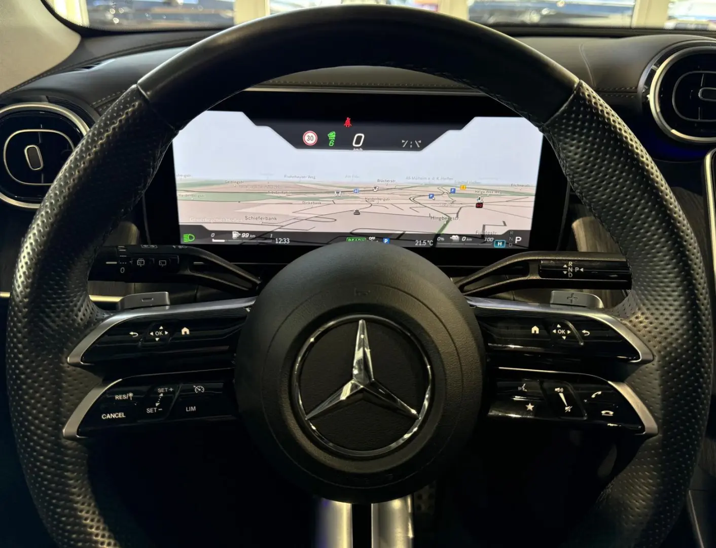 GLC 300 e 4M *AMG-Line*Trittbretter*RFK*19