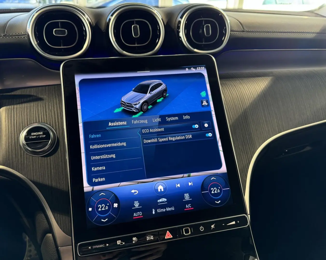 GLC 300 e 4M *AMG-Line*Trittbretter*RFK*19