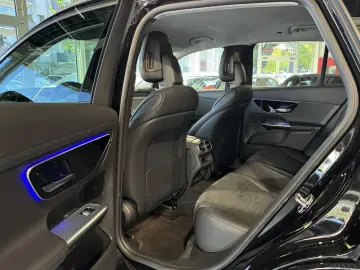 GLC 300 e 4M *AMG-Line*Trittbretter*RFK*19