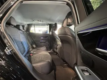 GLC 300 e 4M *AMG-Line*Trittbretter*RFK*19