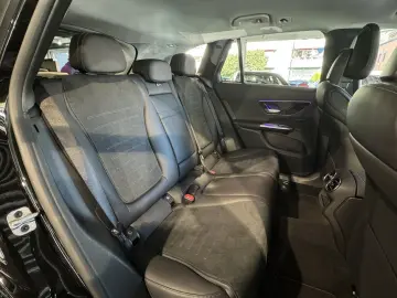 GLC 300 e 4M *AMG-Line*Trittbretter*RFK*19
