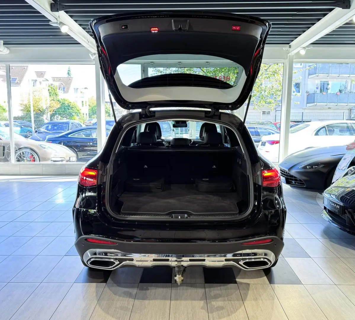 GLC 300 e 4M *AMG-Line*Trittbretter*RFK*19