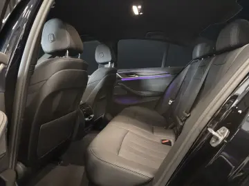 520d xDrive M Sport | HeadUp | Leder | H&K