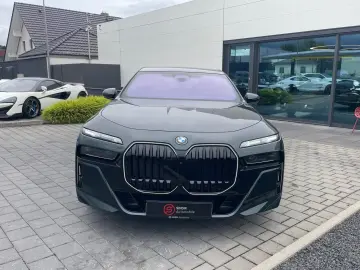 BMW 750 e xDrive M Sport-INDIVIDUAL Oxford