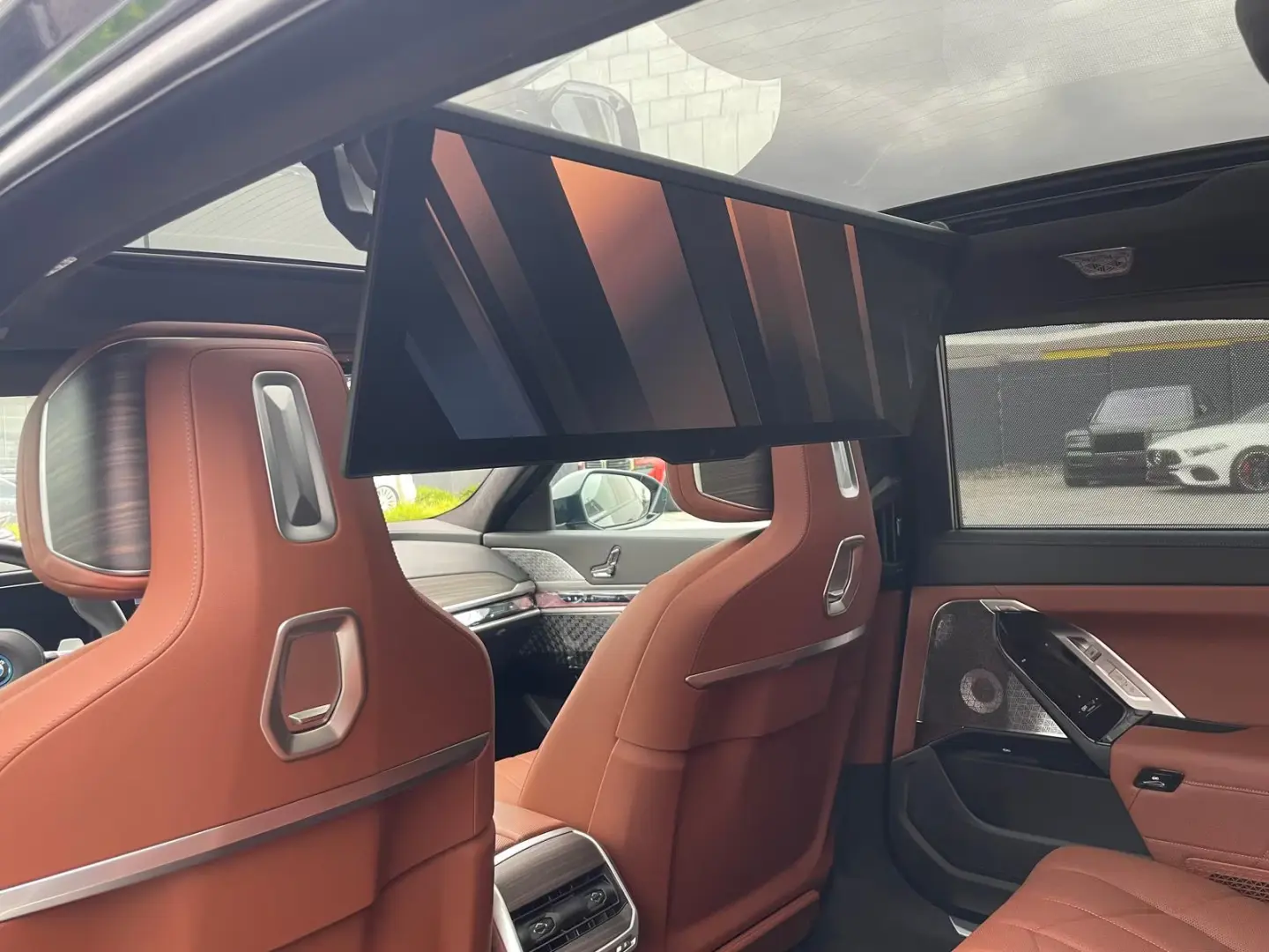 BMW 750 e xDrive M Sport-INDIVIDUAL Oxford