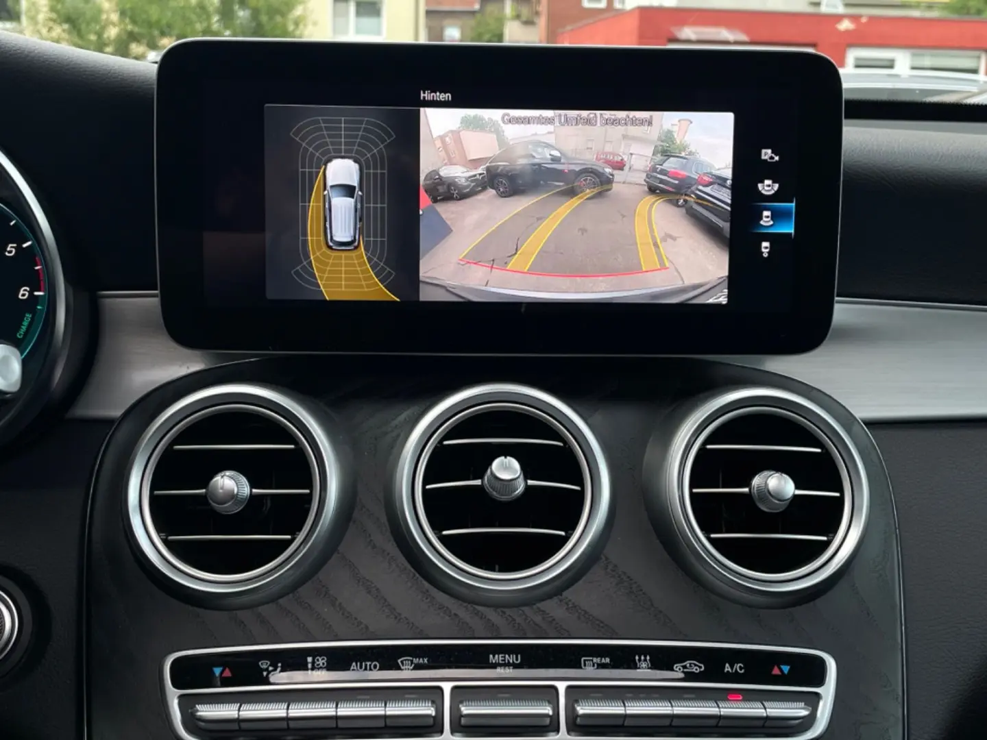 MERCEDES BENZ GLC 300 de 4Matic AMG-LINE*PANO*LEASING