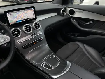 MERCEDES BENZ GLC 300 de 4Matic AMG-LINE*PANO*LEASING