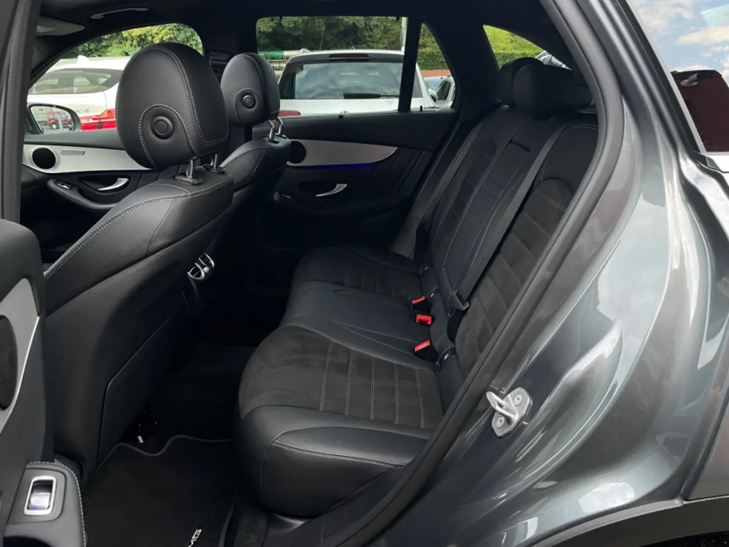 MERCEDES BENZ GLC 300 de 4Matic AMG-LINE*PANO*LEASING