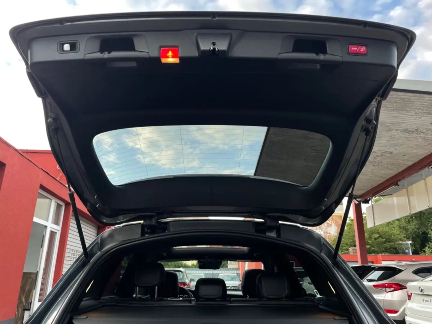 MERCEDES BENZ GLC 300 de 4Matic AMG-LINE*PANO*LEASING