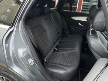 MERCEDES BENZ GLC 300 de 4Matic AMG-LINE*PANO*LEASING