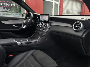 MERCEDES BENZ GLC 300 de 4Matic AMG-LINE*PANO*LEASING