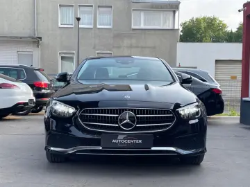 MERCEDES BENZ E220d 4Matic*HEAD-UP*MEMORY*360°KAMERA/LEASING