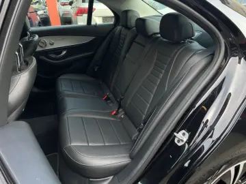 MERCEDES BENZ E220d 4Matic*HEAD-UP*MEMORY*360°KAMERA/LEASING