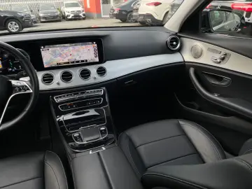 MERCEDES BENZ E220d 4Matic*HEAD-UP*MEMORY*360°KAMERA/LEASING