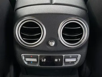 MERCEDES BENZ E220d 4Matic*HEAD-UP*MEMORY*360°KAMERA/LEASING