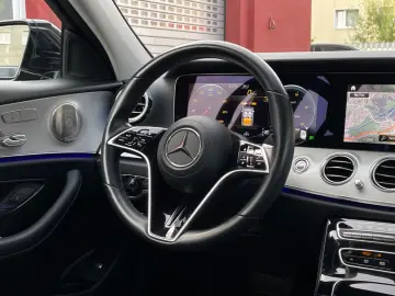 MERCEDES BENZ E220d 4Matic*HEAD-UP*MEMORY*360°KAMERA/LEASING