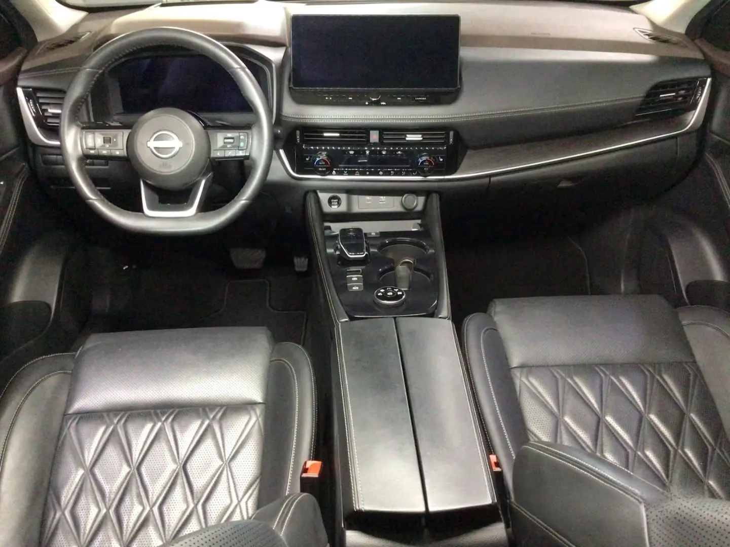 X-Trail 1.5 VC-T e-4ORCE 4x4 Tekna 7 locuri