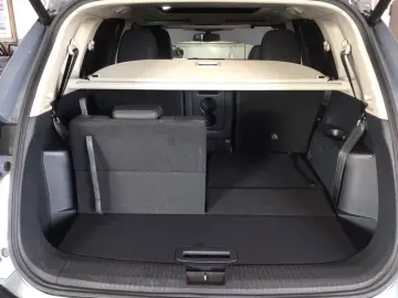 X-Trail 1.5 VC-T e-4ORCE 4x4 Tekna 7 locuri