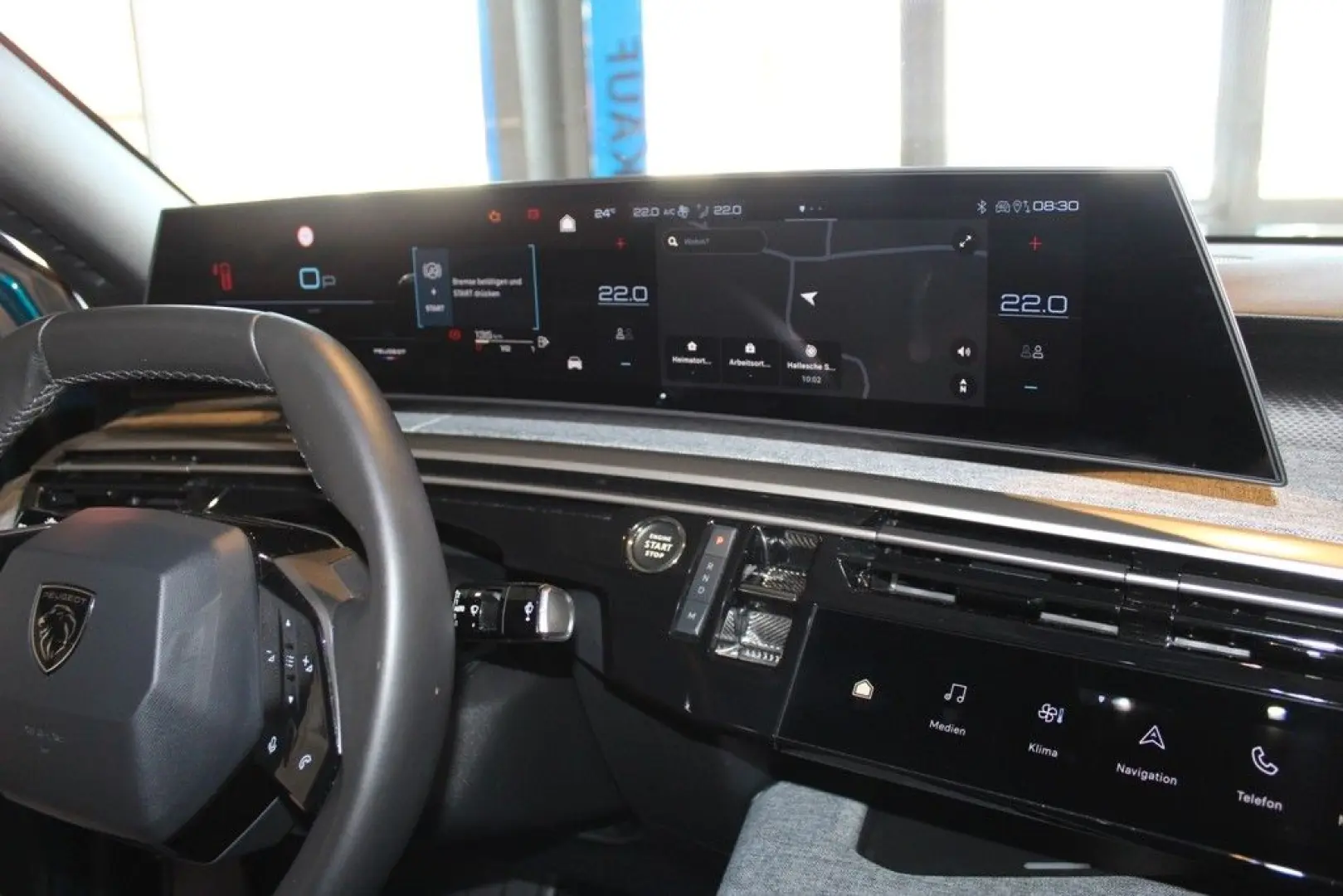 PEUGEOT 3008 Hybrid 136 Allure*LED*DAB*NAVI*ACC/LEASING