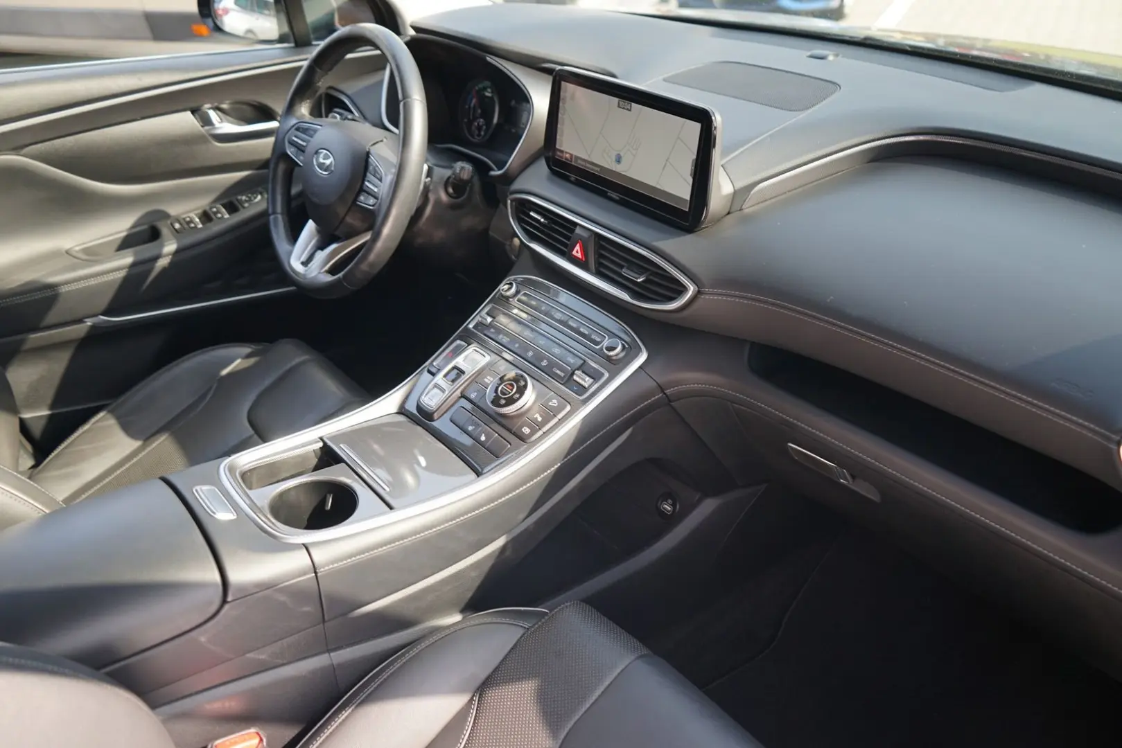 HYUNDAI Santa Fe 1.6 Hybrid 4WD LED ACC LEASING