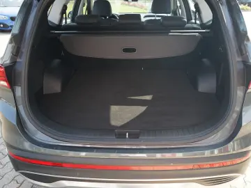 HYUNDAI Santa Fe 1.6 Hybrid 4WD LED ACC LEASING