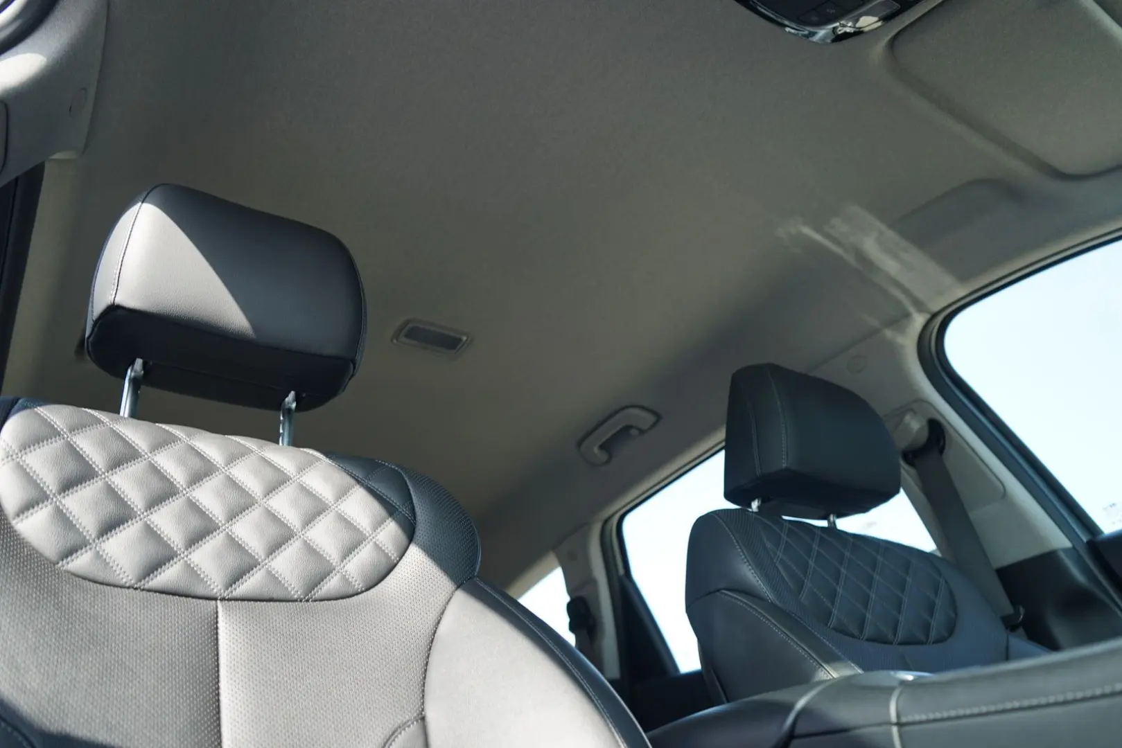 HYUNDAI Santa Fe 1.6 Hybrid 4WD LED ACC LEASING