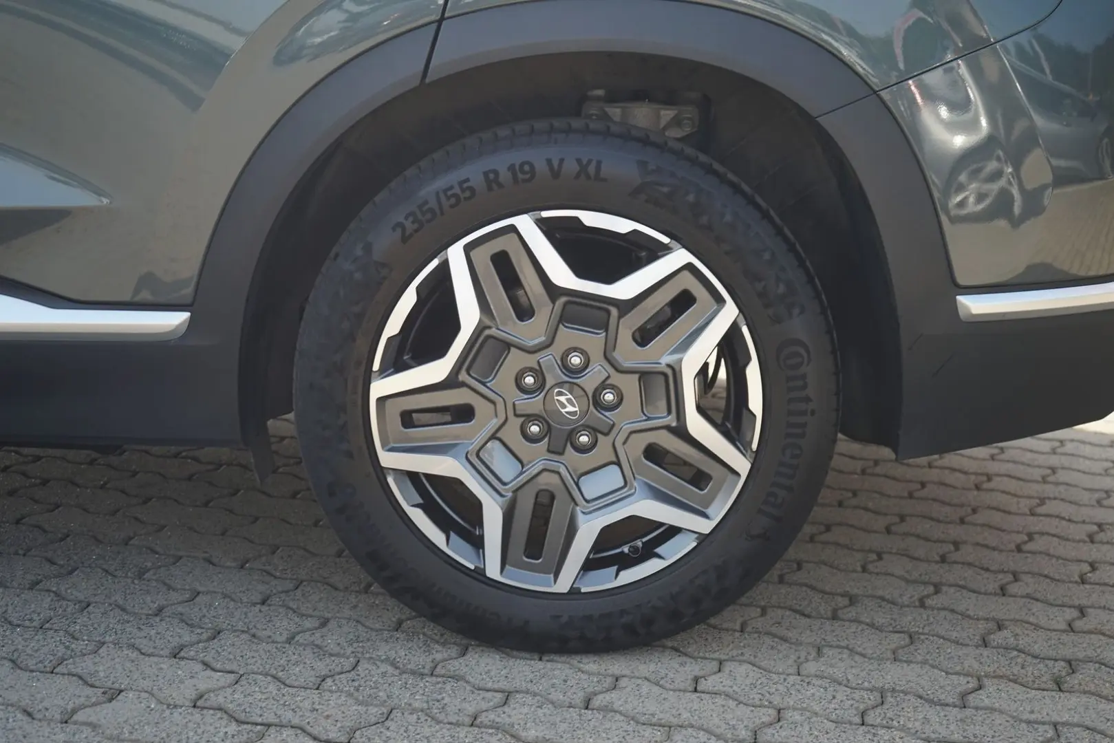 HYUNDAI Santa Fe 1.6 Hybrid 4WD LED ACC LEASING