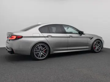 BMW M5 Competition 780CP 850NM 330km/h Laser 360° LEASING