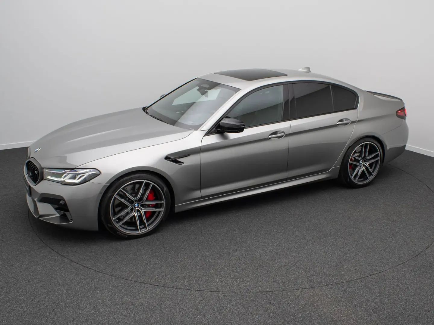 BMW M5 Competition 780CP 850NM 330km/h Laser 360° LEASING