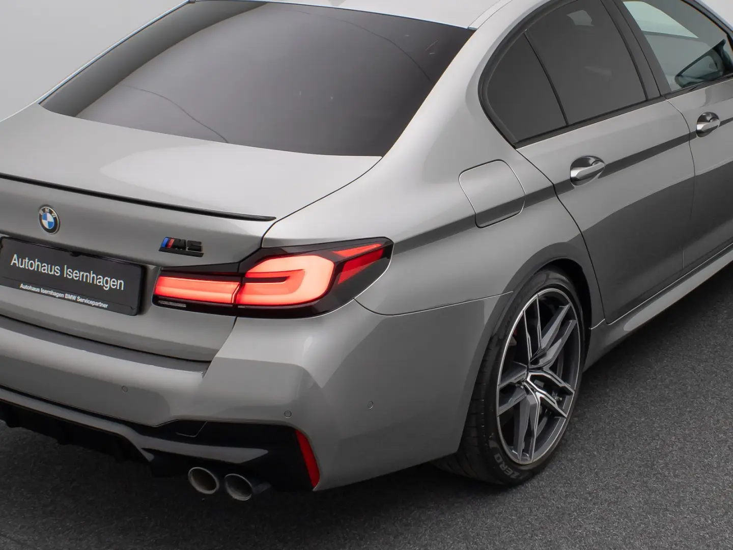 BMW M5 Competition 780CP 850NM 330km/h Laser 360° LEASING