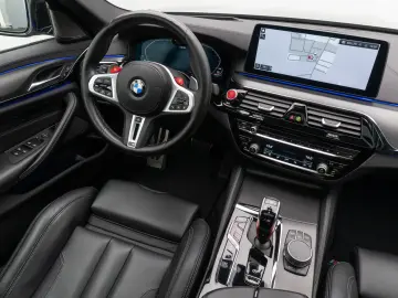 BMW M5 Competition 780CP 850NM 330km/h Laser 360° LEASING