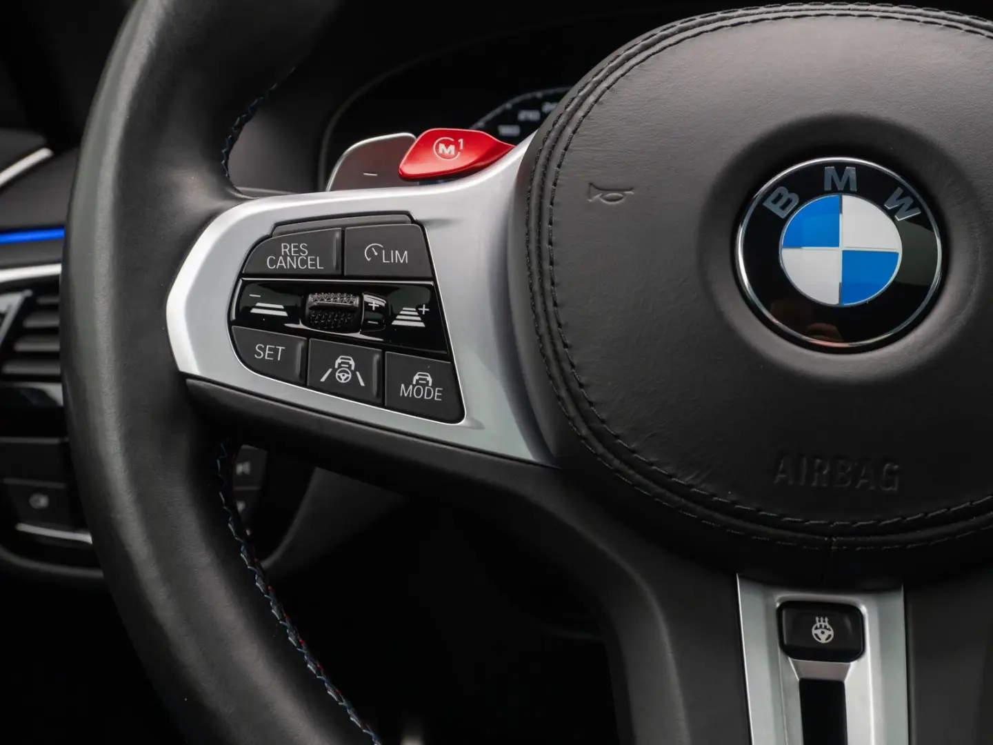 BMW M5 Competition 780CP 850NM 330km/h Laser 360° LEASING