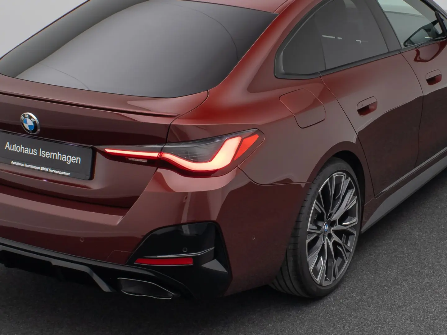 BMW M440i xD GC Glasdach 360°Laser HUD HiFi ACC LEASING