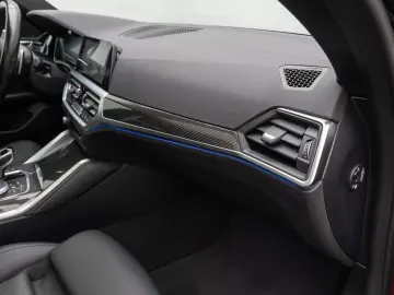 BMW M440i xD GC Glasdach 360°Laser HUD HiFi ACC LEASING