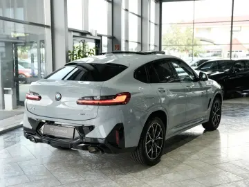 X4 xDrive20i M Sport 19LM ACC Panorama AHK