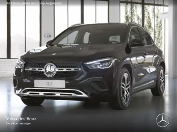 MERCEDES BENZ GLA 220 d Progressive MBUX Dist Ambi LEASING