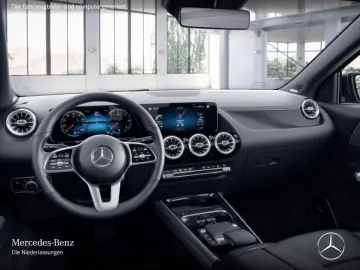 MERCEDES BENZ GLA 220 d Progressive/MBUX/Dist/Ambi/LEASING